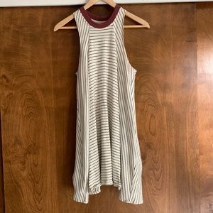 Striped casual knee high dress with maroon collar